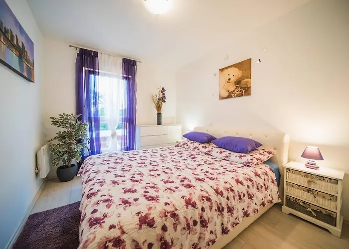 Apartment Mimi Munida 128G
